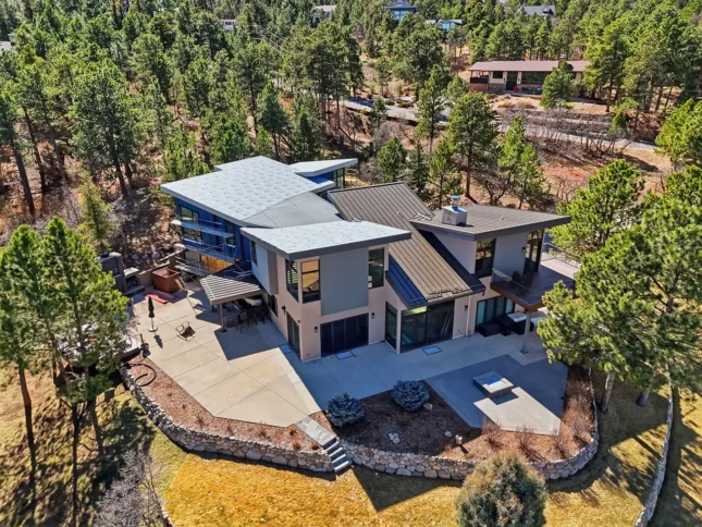 Comito Design Build, Custom Homes in Colorado Springs, Portfolio: Modern Hideaway