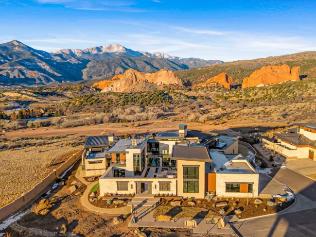 Custom Homes Colorado Springs area, Comito Design Build, Portfolio: Pikes Peak Point