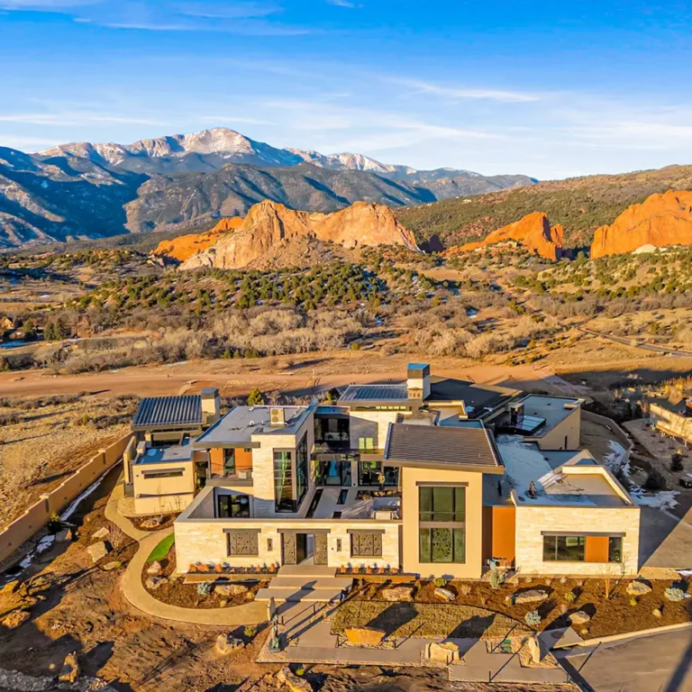 Custom Homes Colorado Springs area, Comito Design Build, Portfolio: Pikes Peak Point