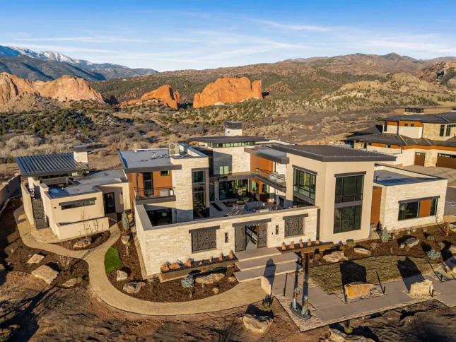 Custom Homes Colorado Springs area, Comito Design Build, Portfolio: Pikes Peak Point